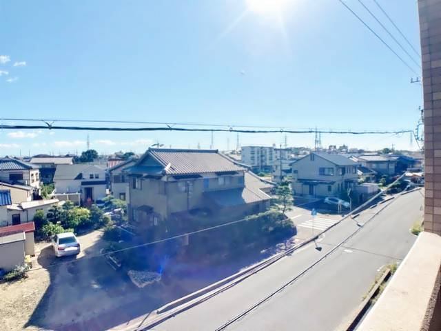 眺望　※室内写真は反転別室サンプル写真。