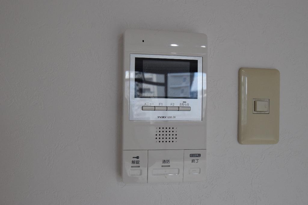 セキュリティ　カメラ付インターホン