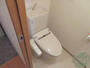 トイレ　トイレはウォシュレット付きなので嬉しいですね。