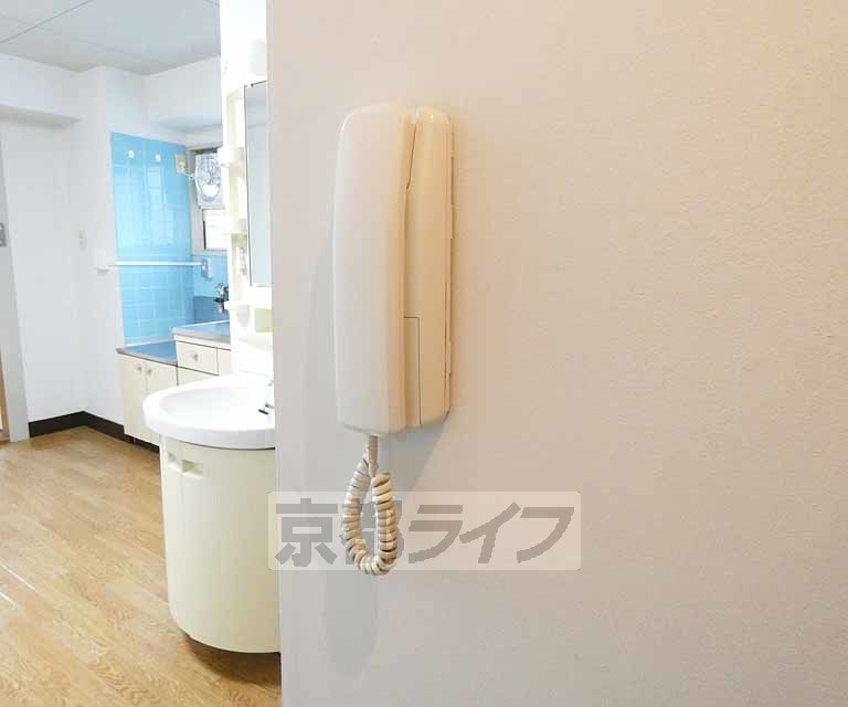 セキュリティ　・ＴＶモニターはついておりません