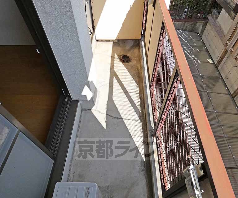 バルコニー　バルコニです