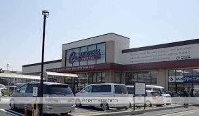 スーパー　遠鉄ストア　フードワン高林店（スーパー）まで385m