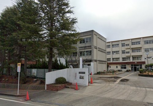 その他　市立ならやま小中学校（その他）まで1287m