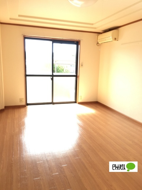 居室・リビング　洋室