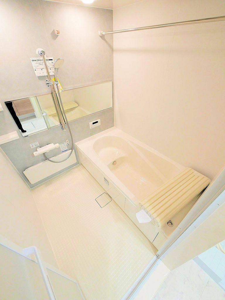 バス・シャワールーム　バス