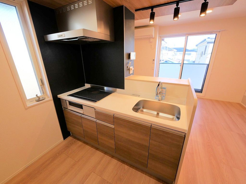 キッチン　キッチン