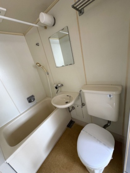 トイレ　※別部屋の写真です