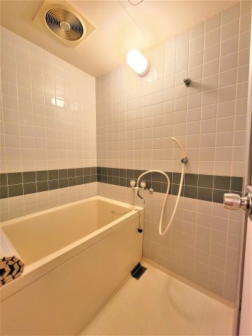 バス・シャワールーム　現状と異なる場合は現状優先となります