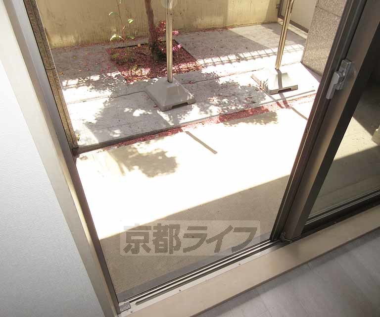 バルコニー　綺麗で広いバルコニーです・