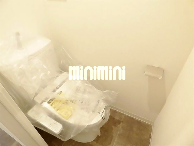 トイレ　温水洗浄便座