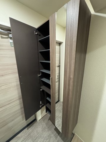 収納　シューズボックス