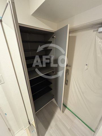 収納　スプランディッド上本町WEST　収納