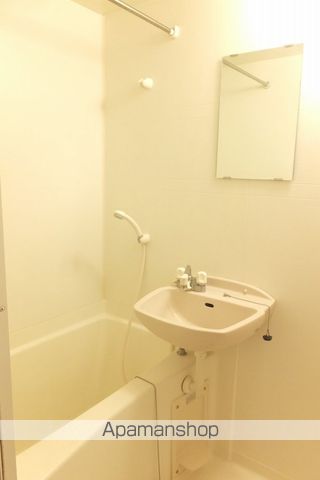 レオパレスエアルの風呂写真