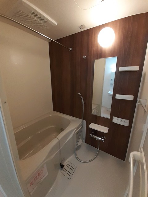 バス・シャワールーム　バス