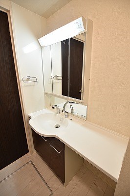 洗面設備　洗面脱衣所/シャワー付洗面台