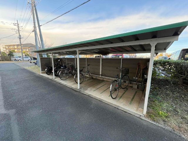 駐車場　駐輪場