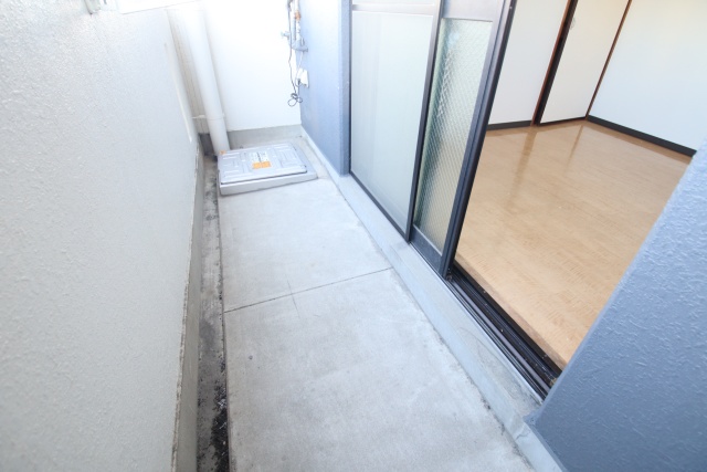 バルコニー　※別室の参考写真の為、現況優先です。