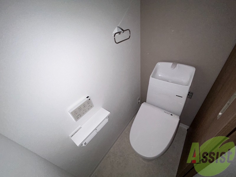 トイレ　トイレは清潔感があり安心して使用できそうです。
