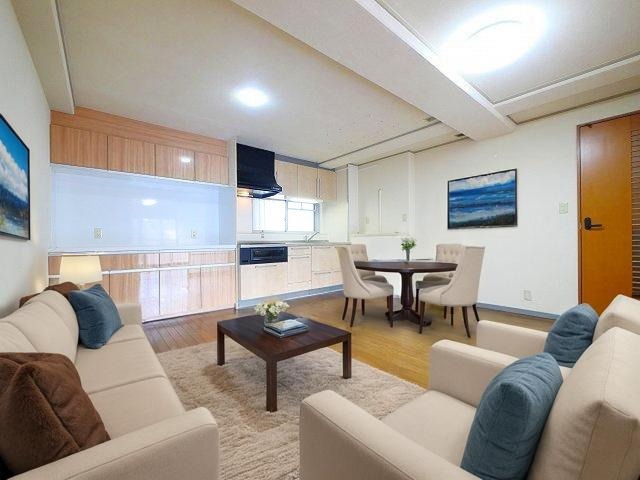 居室・リビング　CGで家具等を配置したもので家具等は含まれません