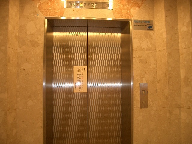 その他共有部分　エレベーターがあるので疲れて帰ってきた時も安心です