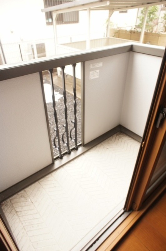 バルコニー　図面と現状に相違がある場合には現状を優先