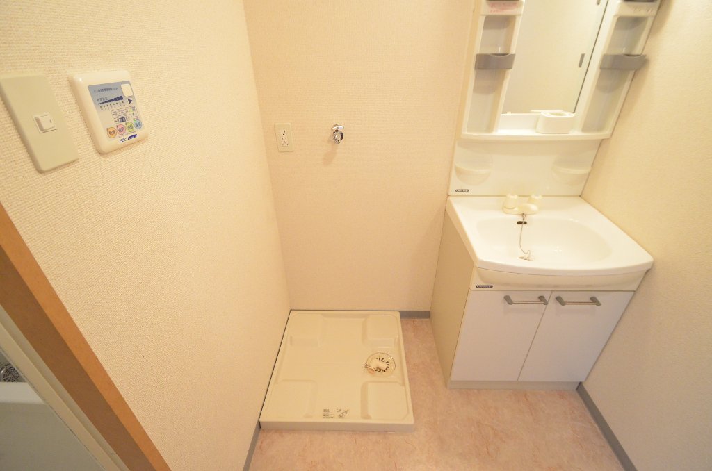 その他　洗濯機置場