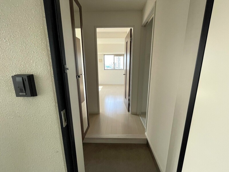 玄関　※他のお部屋のお写真となります。現状優先です！