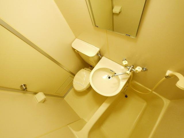 バス・シャワールーム　日々の疲れを癒すお風呂付です