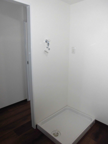 その他設備　洗濯機置場