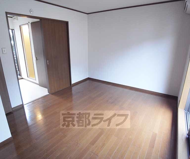 居室・リビング　・お問合せは京都ライフまで・