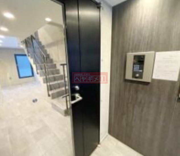 エントランス　共有部分