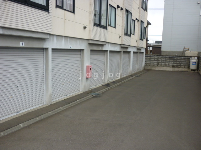 その他共有部分　車庫