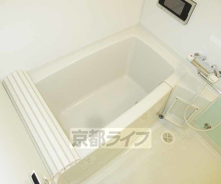 バス・シャワールーム　とっても綺麗なお風呂です