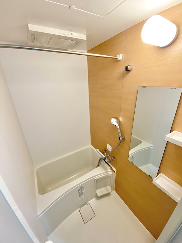 バス・シャワールーム　浴室乾燥機付