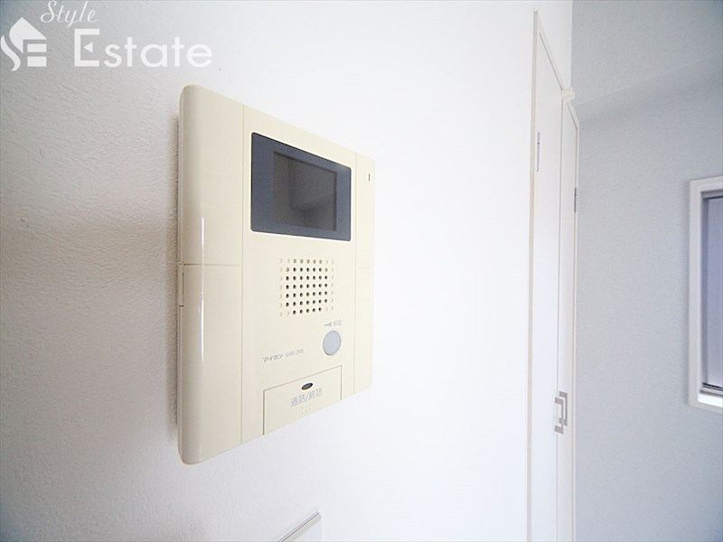 セキュリティ　モニター付きインターホン