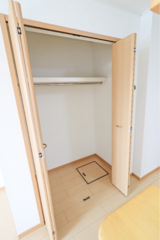 収納　図面と現状に相違がある場合には現状を優先