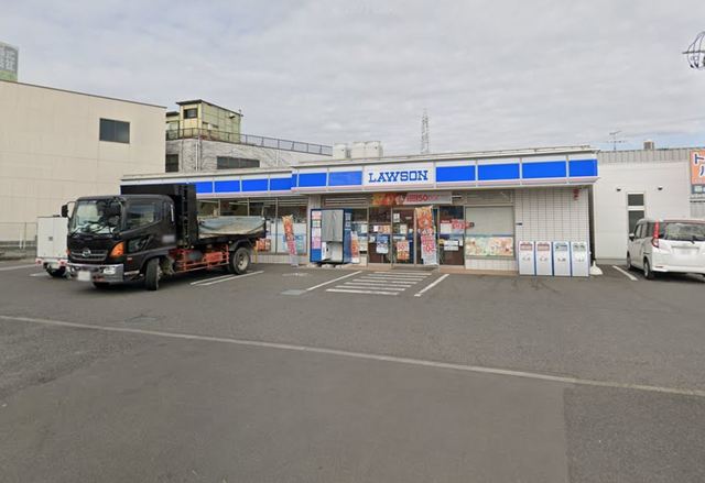 コンビニ　ローソン葛飾奥戸四丁目店（コンビニ）まで571m