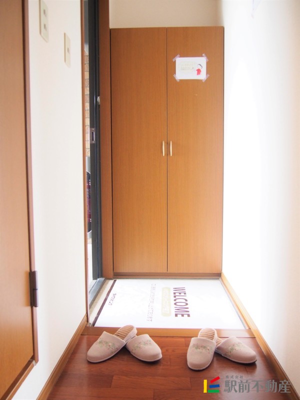 玄関　収納付き限界