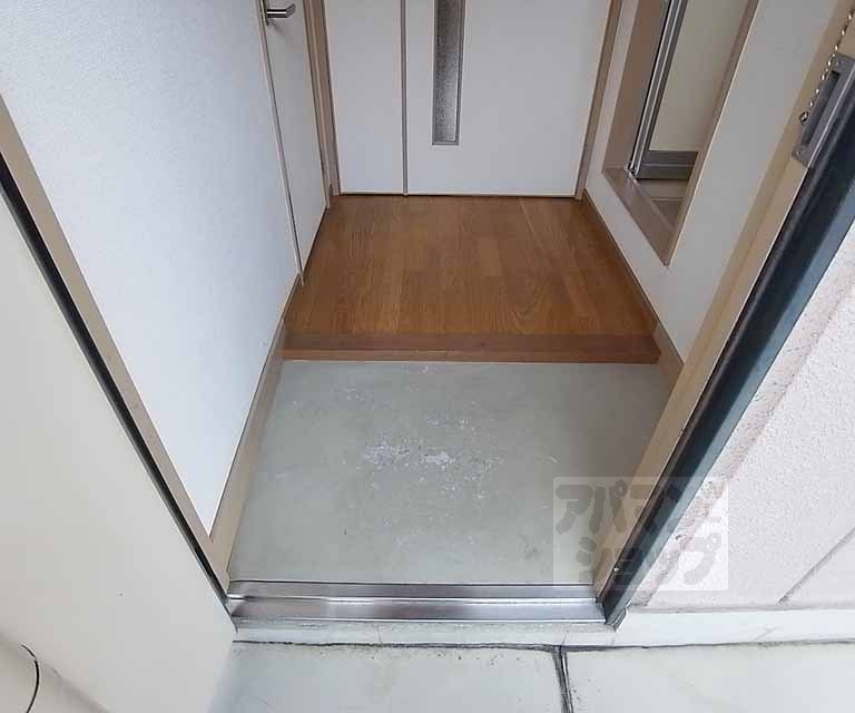 玄関　玄関です。