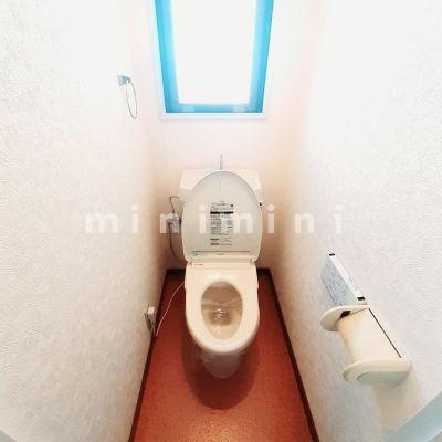 トイレ　※写真は別号室のものですので現状優先とさせていただきます