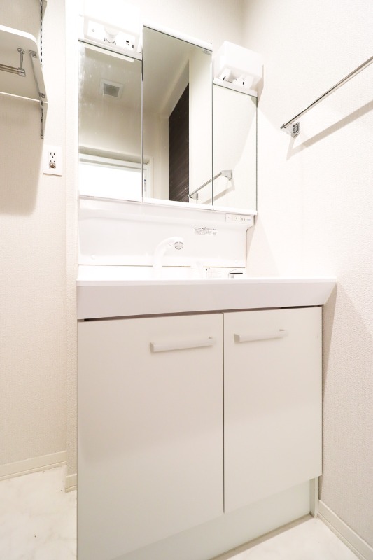 洗面設備　図面と現状に相違がある場合には現状を優先