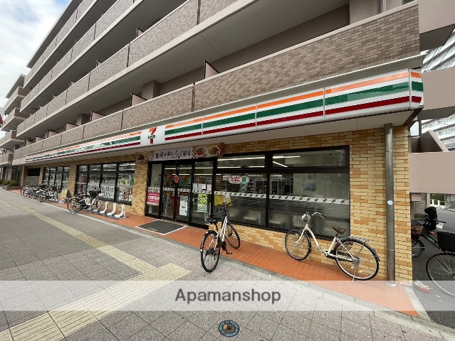 コンビニ　セブン－イレブン川口４丁目店（コンビニ）まで442m