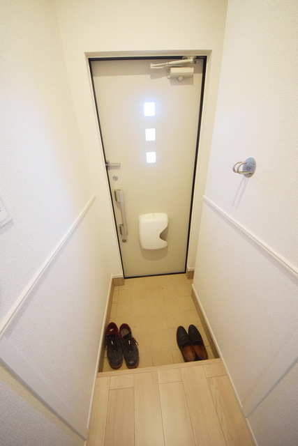 玄関　～同施工会社同間取り参考写真～