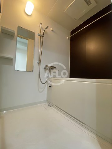 バス・シャワールーム　JESUS SQUARE日本橋（ジーザススクエア日本橋）　風