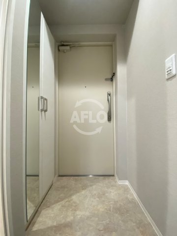 玄関　JESUS SQUARE日本橋（ジーザススクエア日本橋）　玄