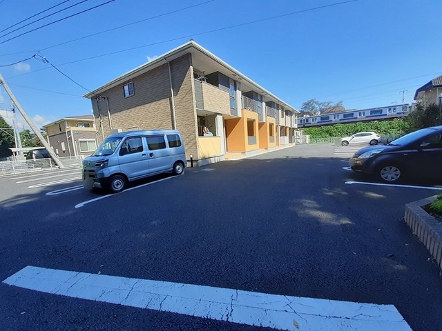 駐車場　駐車場