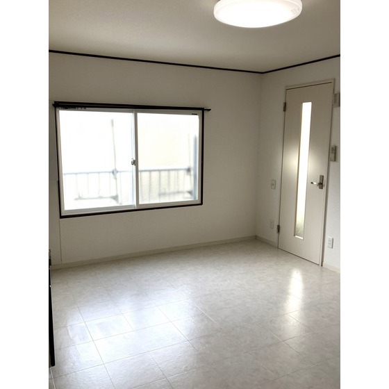 居室・リビング　居間