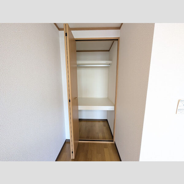 収納　クローゼット