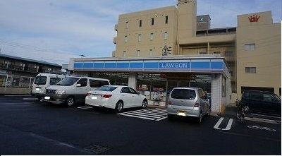 コンビニ　ローソン木太北部店さん（コンビニ）まで300m