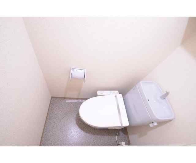 トイレ　同一間取り別部屋参考写真となります。